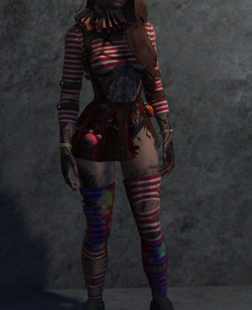 Malice - 01 - Anzug